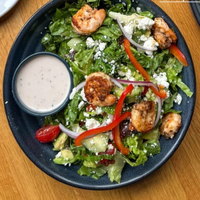 CRISP GRILLED CHICKEN SALAD.